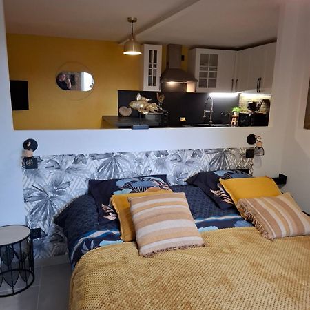 Le gîte des Pierres Dorées Marcilly-d'Azergues Esterno foto