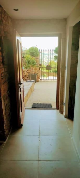 Le gîte des Pierres Dorées Marcilly-d'Azergues Esterno foto
